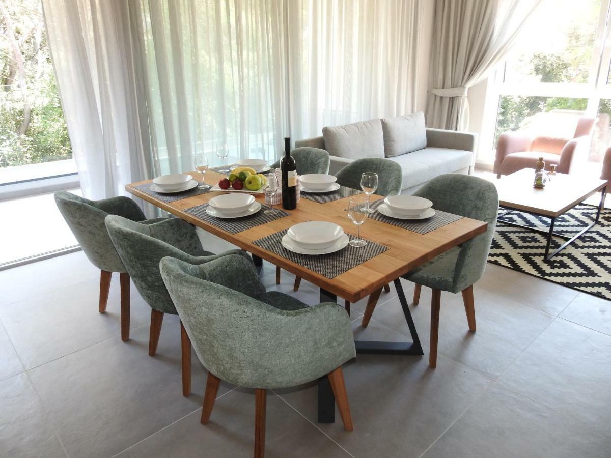 Luxury Apartments Magali 2 Rovigno Esterno foto