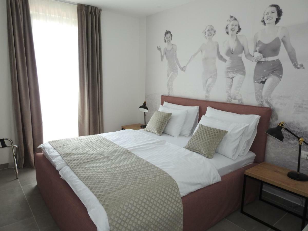 Luxury Apartments Magali 2 Rovigno Esterno foto