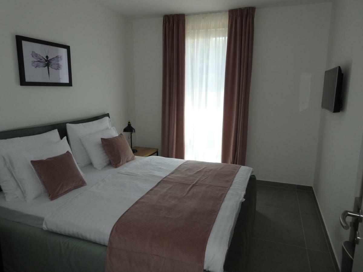 Luxury Apartments Magali 2 Rovigno Esterno foto
