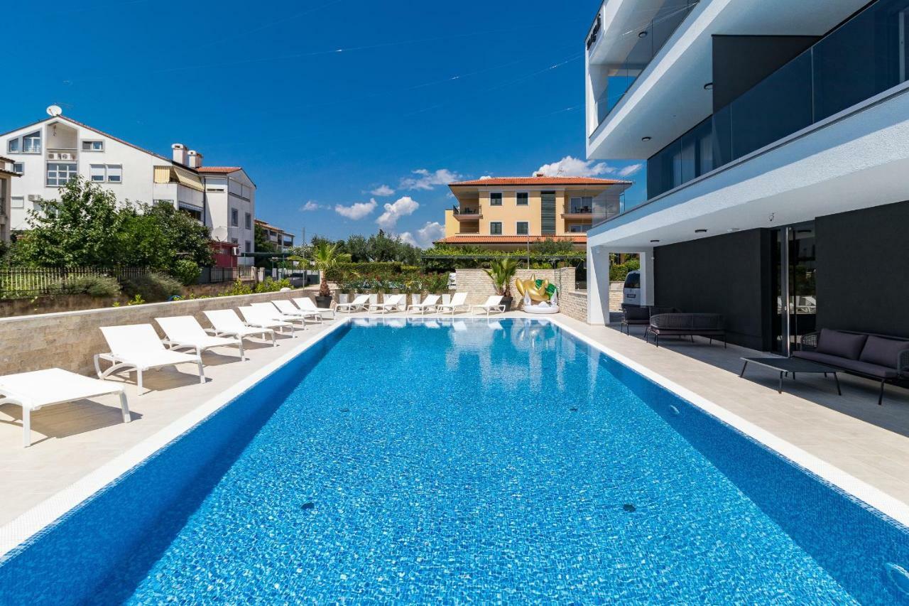 Luxury Apartments Magali 2 Rovigno Esterno foto
